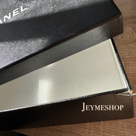 CHANEL Lambskin Leather , Silver Hardware CC Logo -  Size 41.5 (10.5- U.S) - Picture 14 of 14